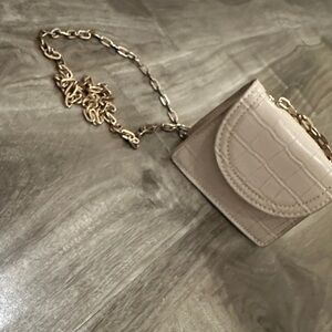 Mango Croc-Embossed Mini Bag with Gold Chain